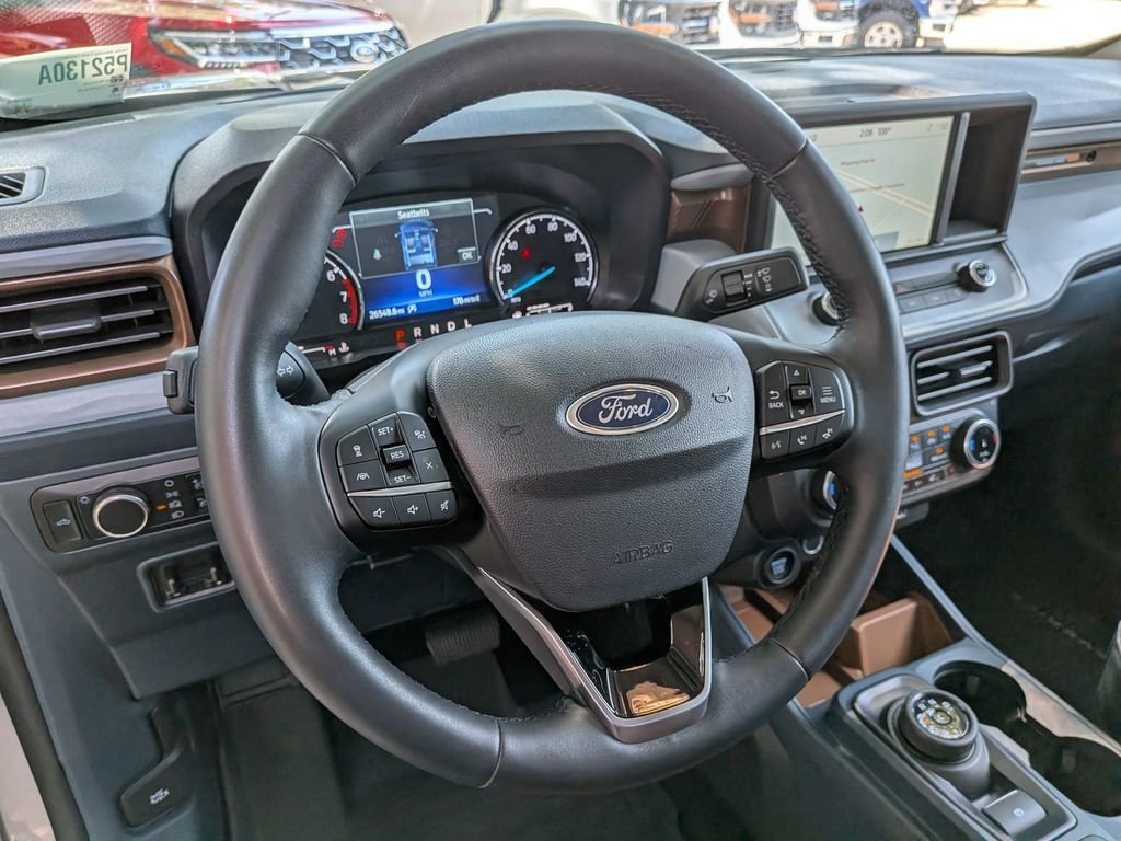Used 2024 Silver Metallic Ford Lariat image 33