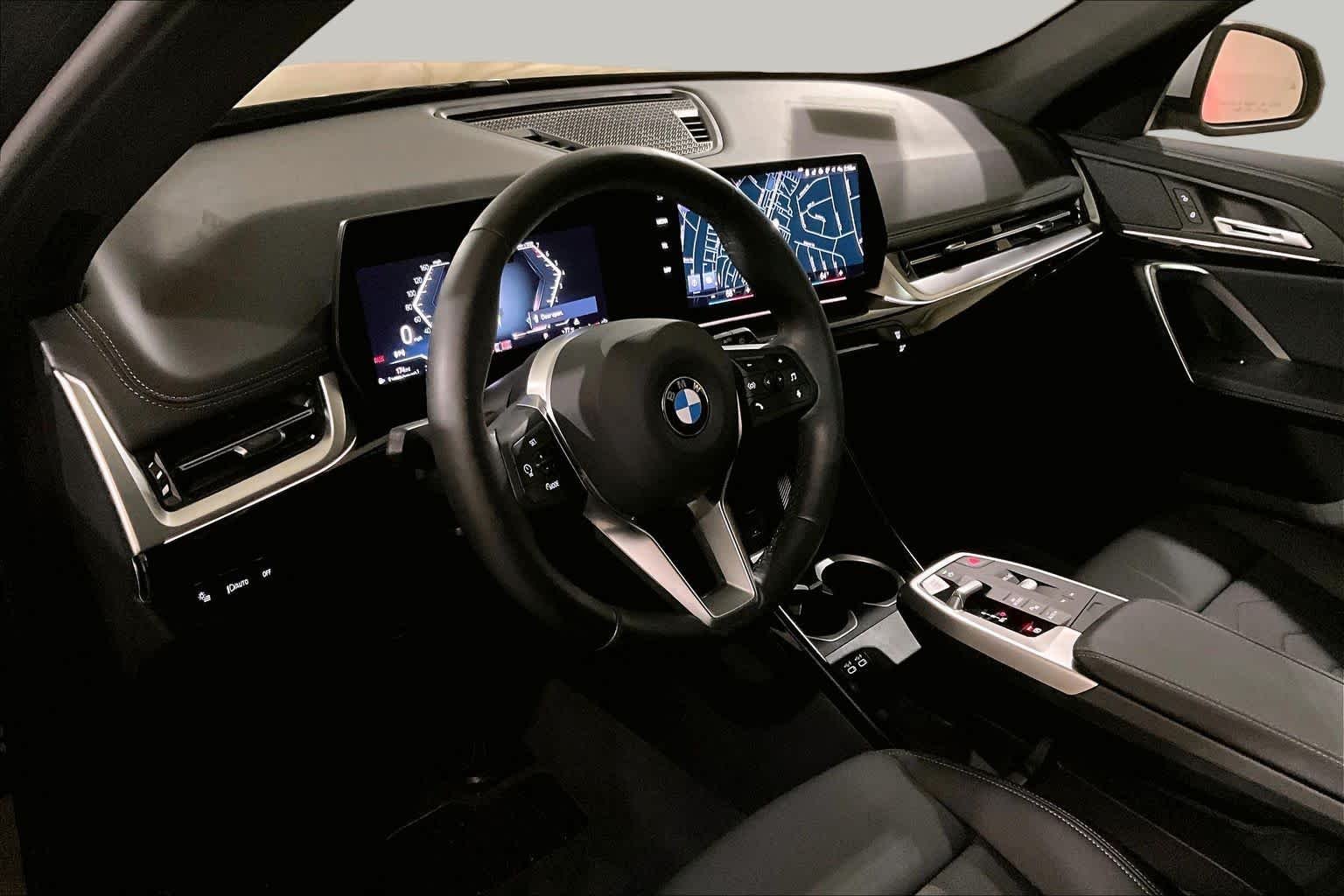 Used 2023 Jet Black BMW xDrive28i image 17