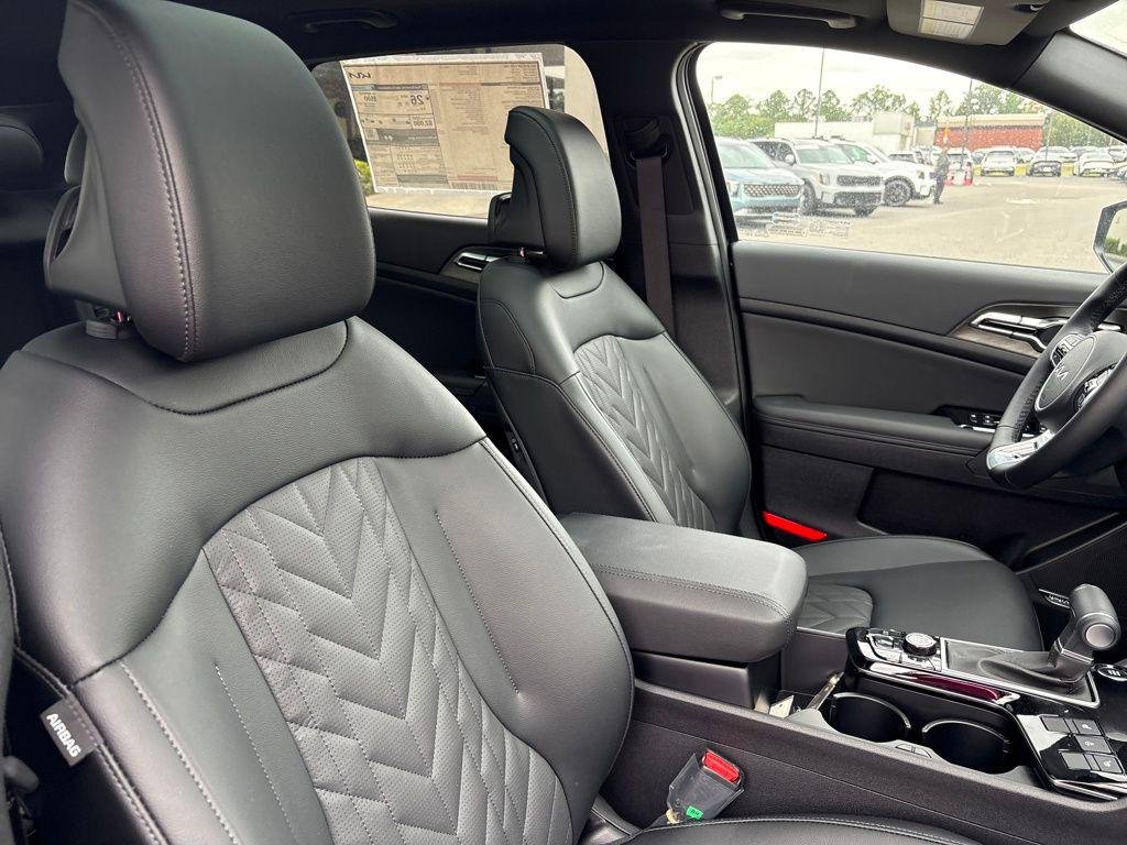 2025 Kia Sportage X-Pro - Photo 33