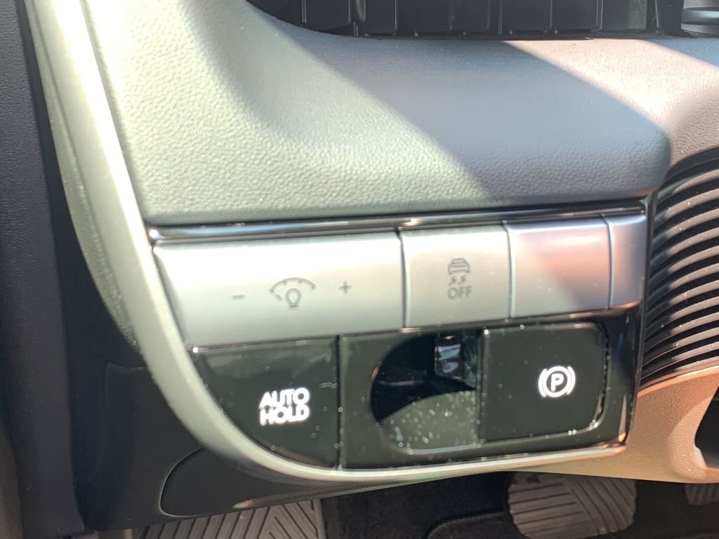 2023 Hyundai IONIQ 5 SE - Photo 29