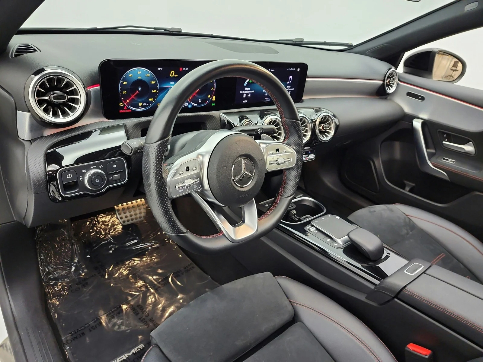 Used 2022 Polar White Mercedes-Benz A 220 4MATIC® Sedan image 9