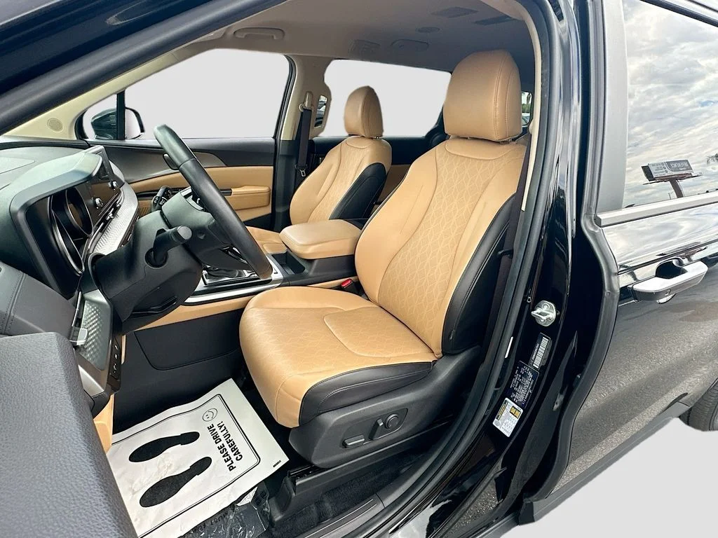 Certified Used 2024 Black Kia LX image 20