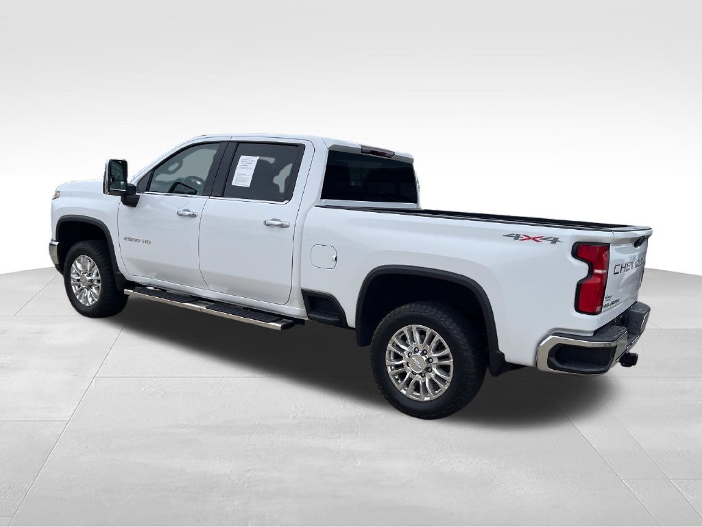 Used 2024 White Chevrolet LTZ image 3