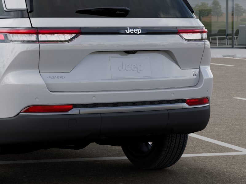New 2026 Bright White Clear-Coat Exterior Paint Jeep  image 13