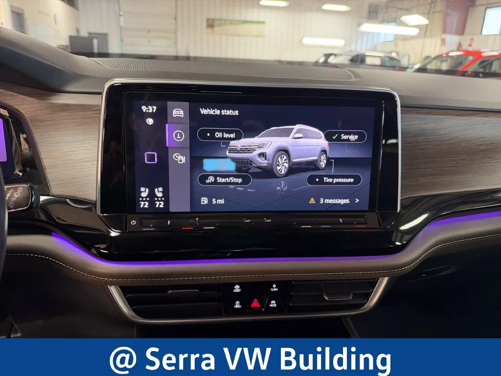 Used 2024 Gray Volkswagen 2.0T SEL image 21