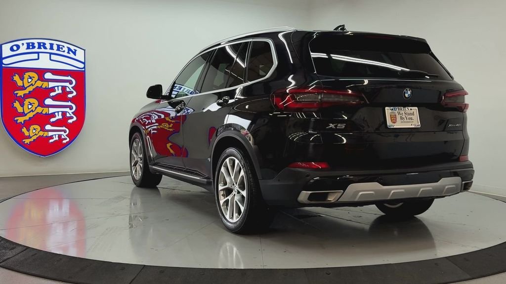 Used 2020 Black Sapphire Metallic BMW xDrive40i image 6