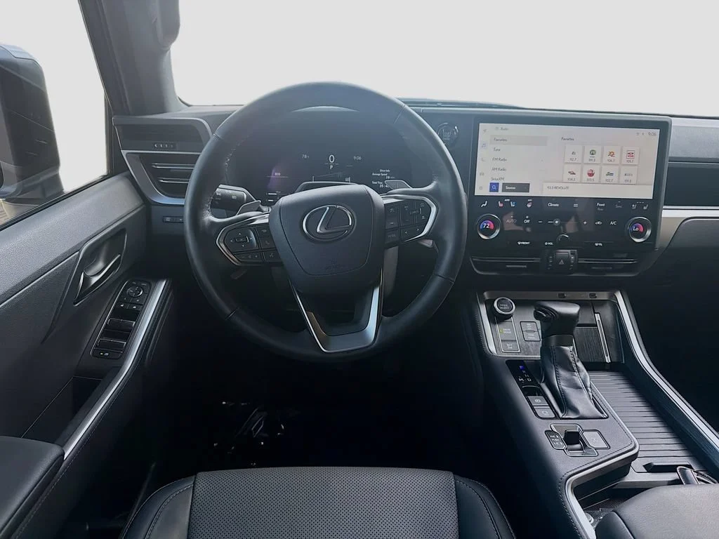 Certified Used 2024 Silver Lexus GX 550 Premium image 20