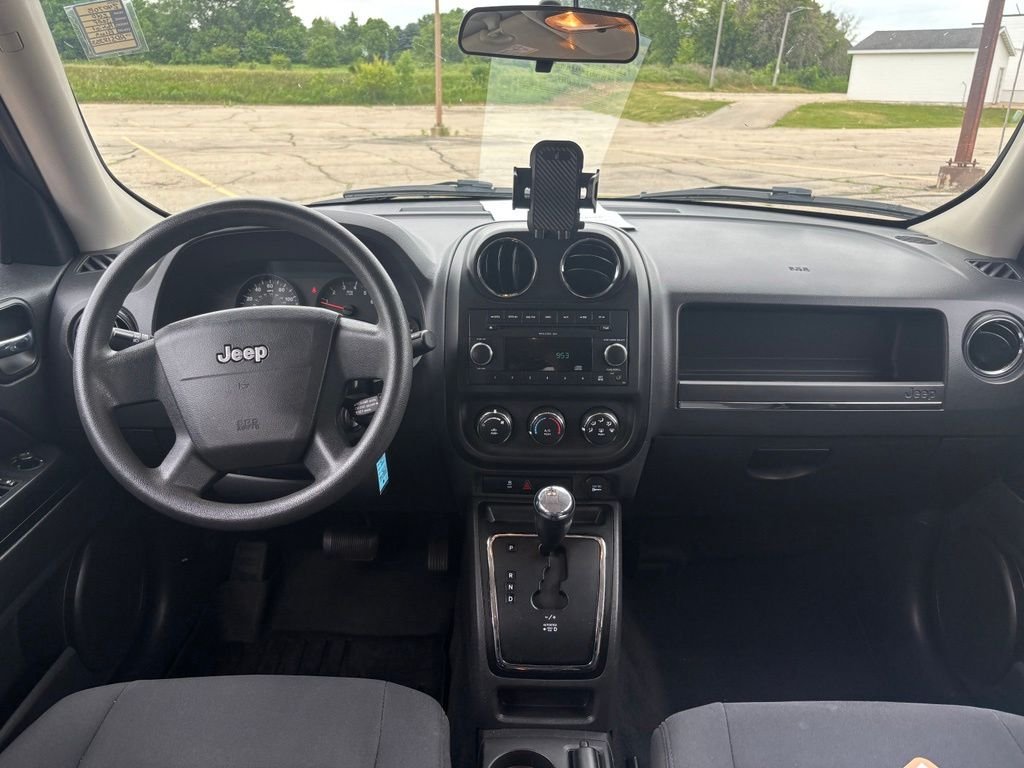 Used 2010 Black Jeep Sport image 11