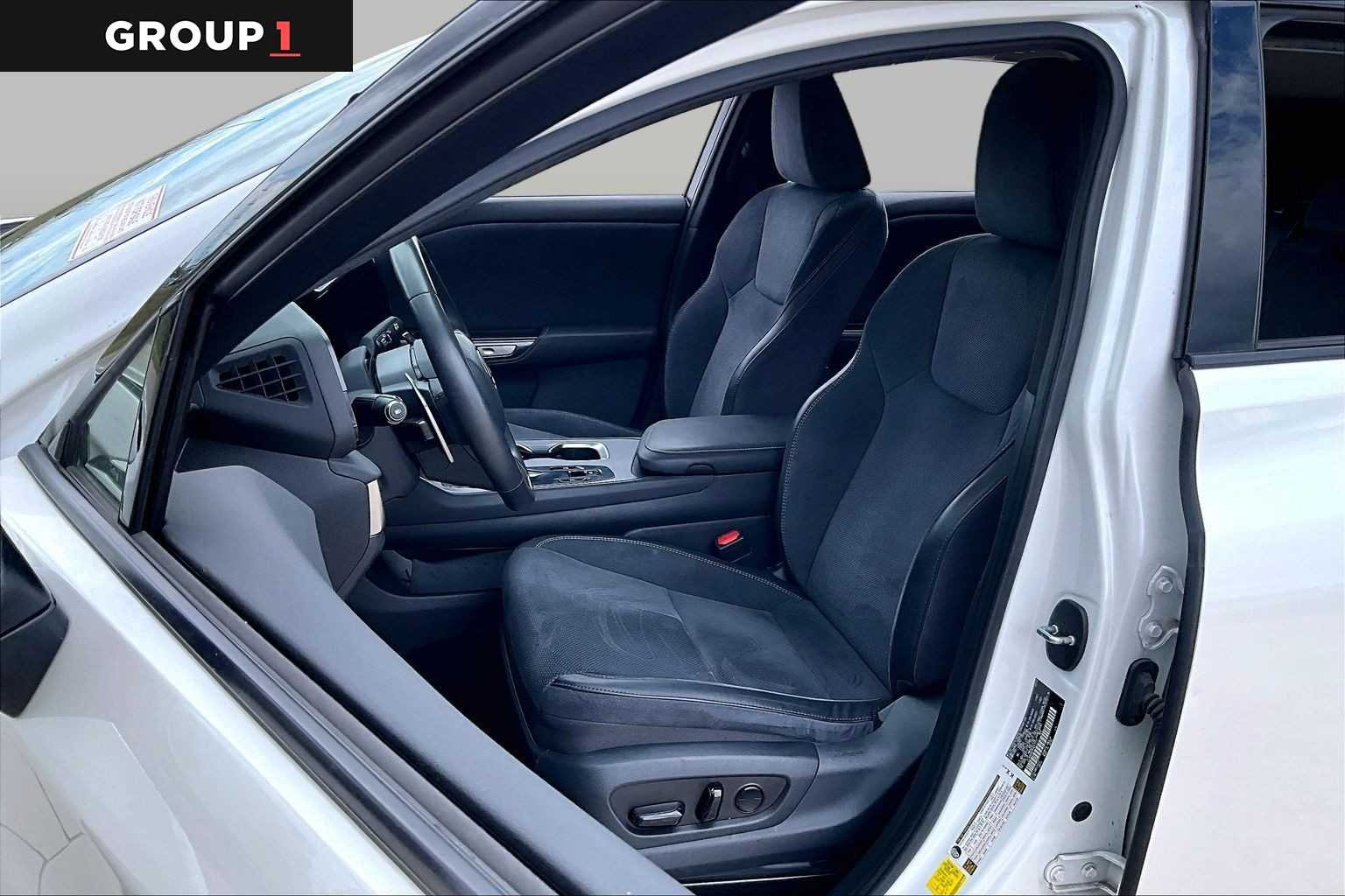 Certified Used 2023 Eminent White Pearl Lexus Luxury image 6