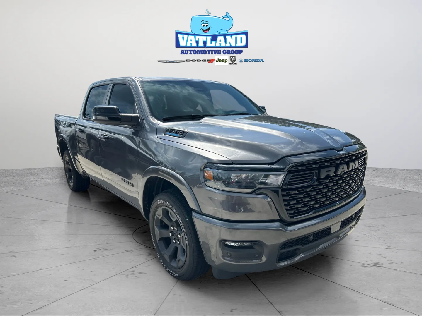Used 2025 Crystal Metallic Ram Big Horn/Lone Star image 22