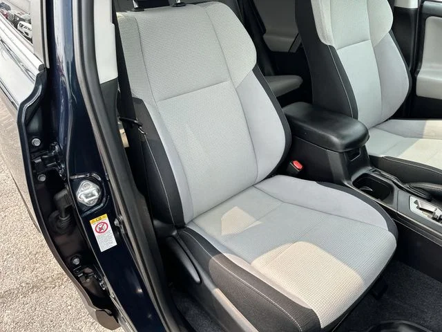 Used 2017 Blue Toyota XLE image 27