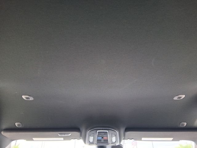 Used 2023 White Jeep Series III image 13