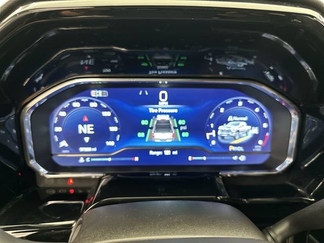 2024 Chevrolet Silverado 2500HD LT - Photo 3