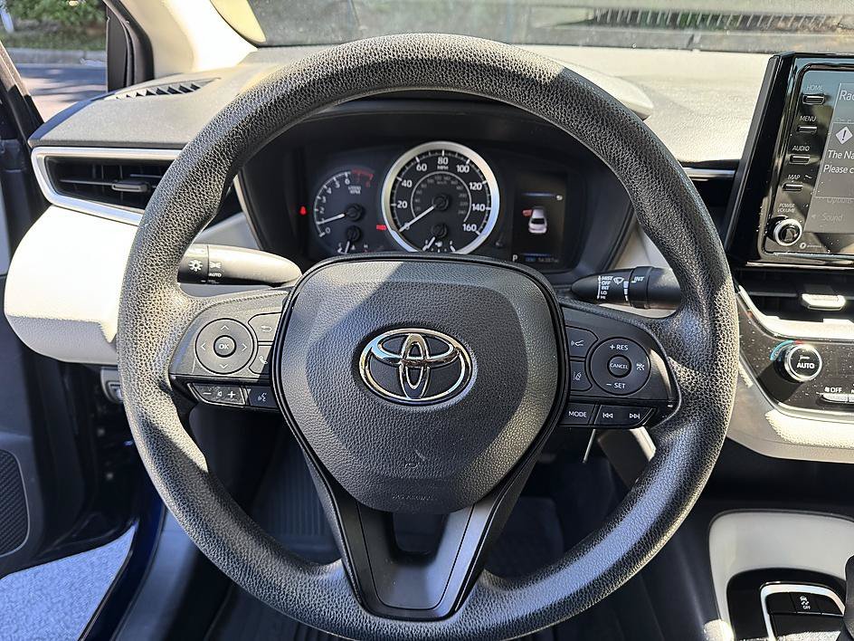 Used 2022 Blueprint Toyota LE image 14