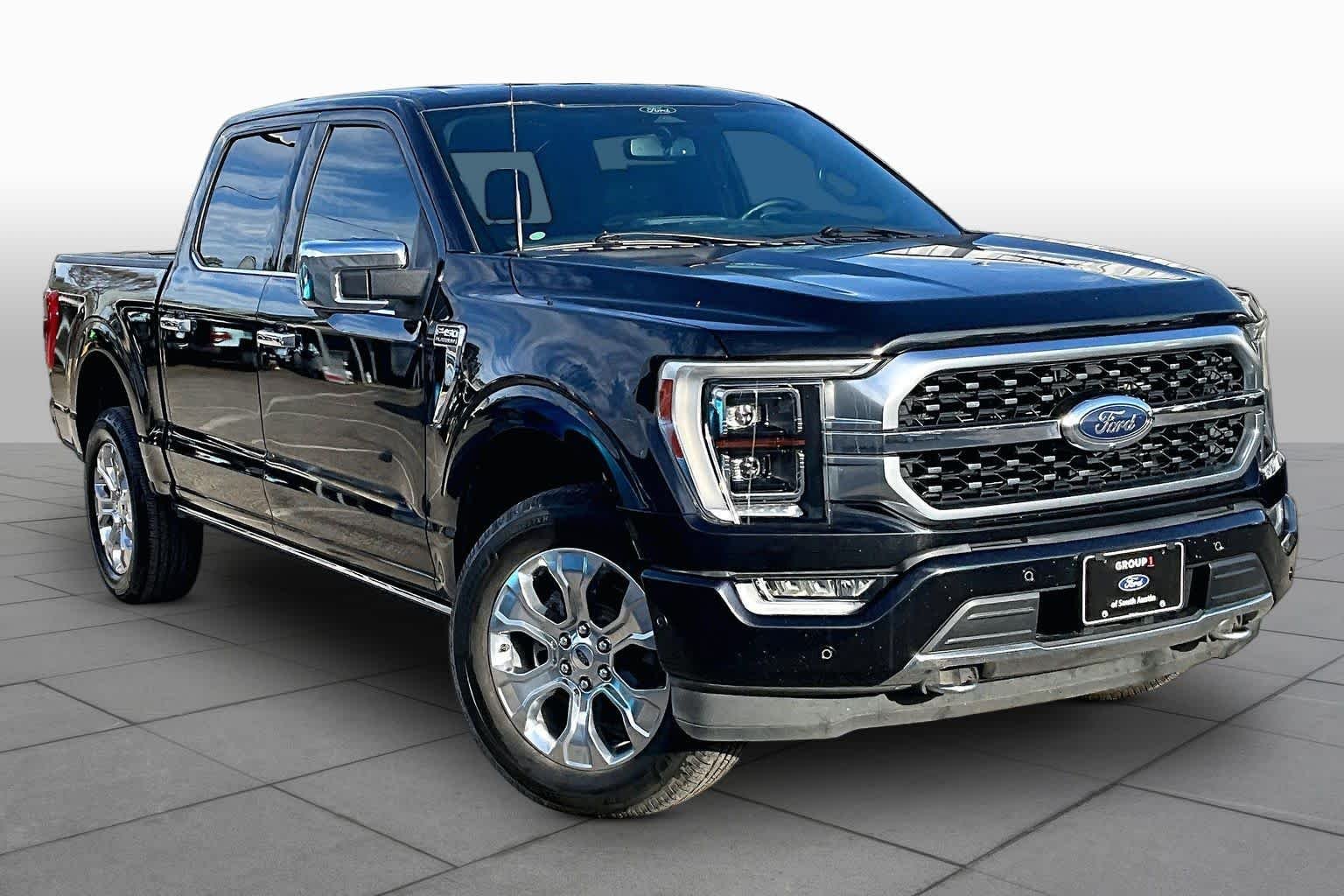 Used 2022 Agate Black Ford Platinum image 2