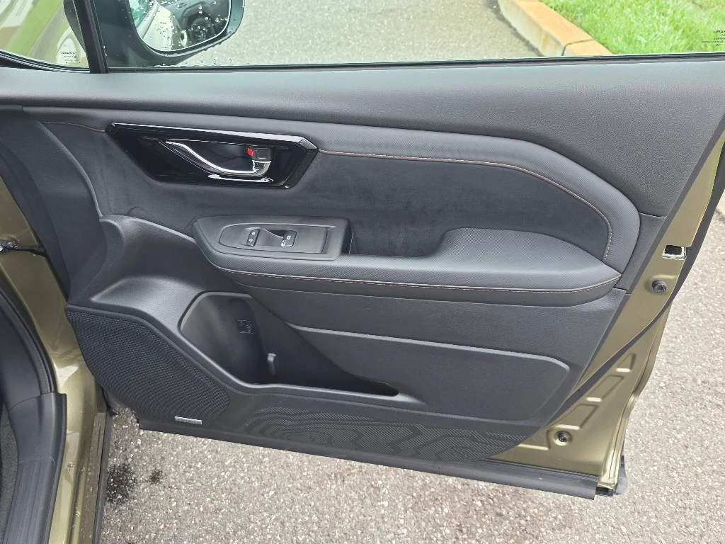 Certified Used 2026 Autumn Green Metallic Subaru Touring image 21