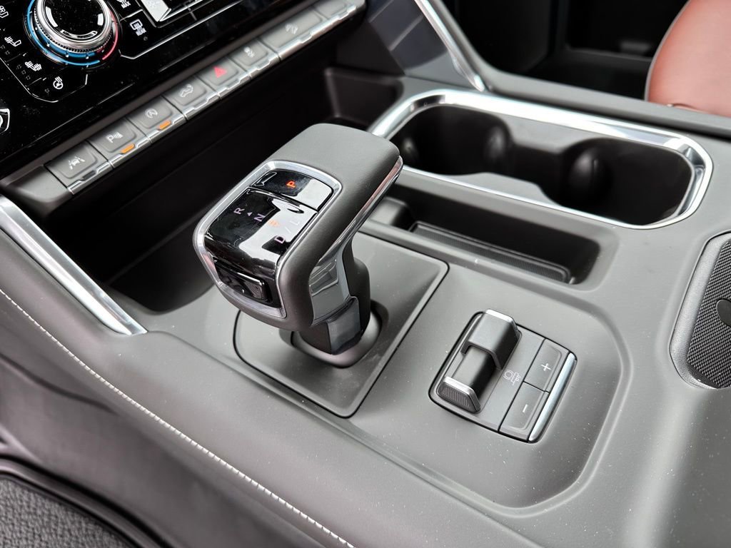 New 2026 Glacier White Tricoat GMC Denali Ultimate image 31