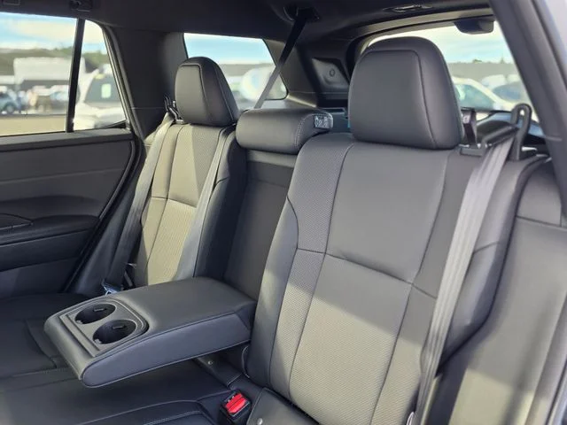 New 2026 ICE SILVER METALLIC Subaru Touring XT image 16