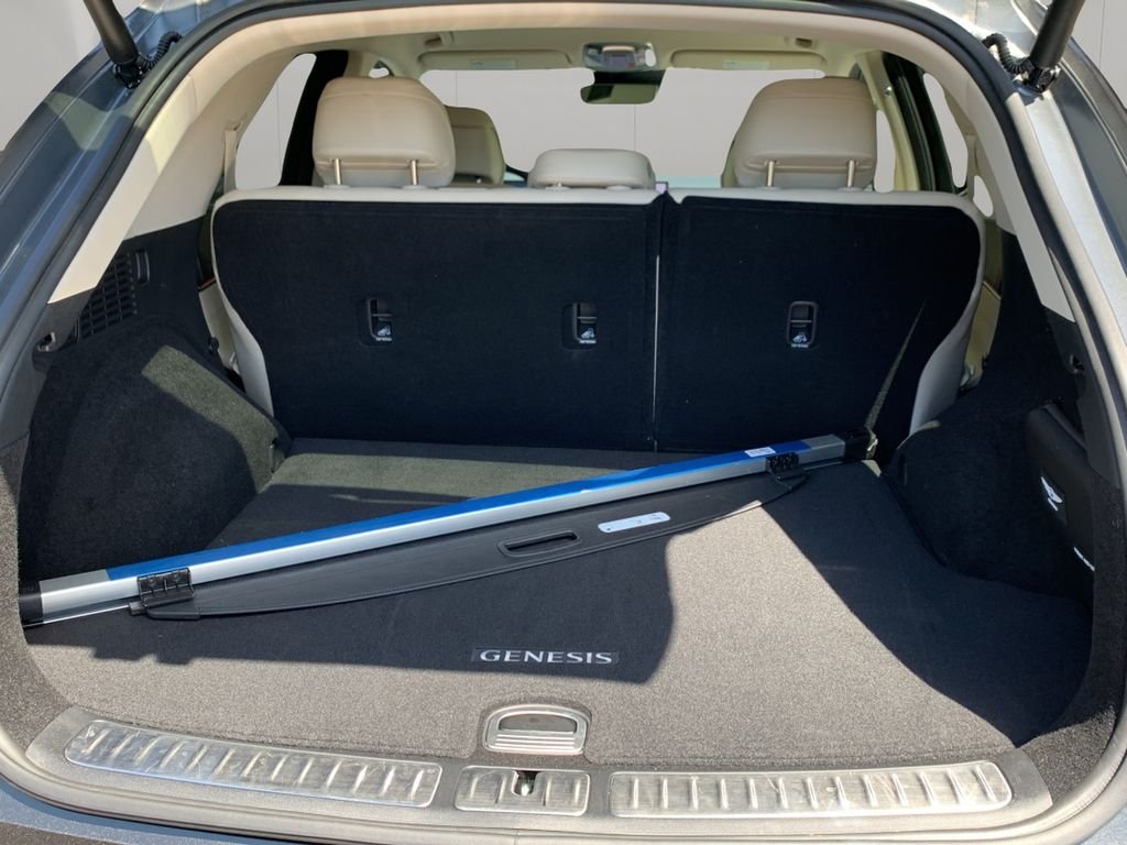2026 GENESIS GV70 Standard - Photo 10