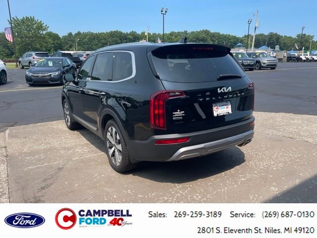 Used 2022 Black Kia SX image 5