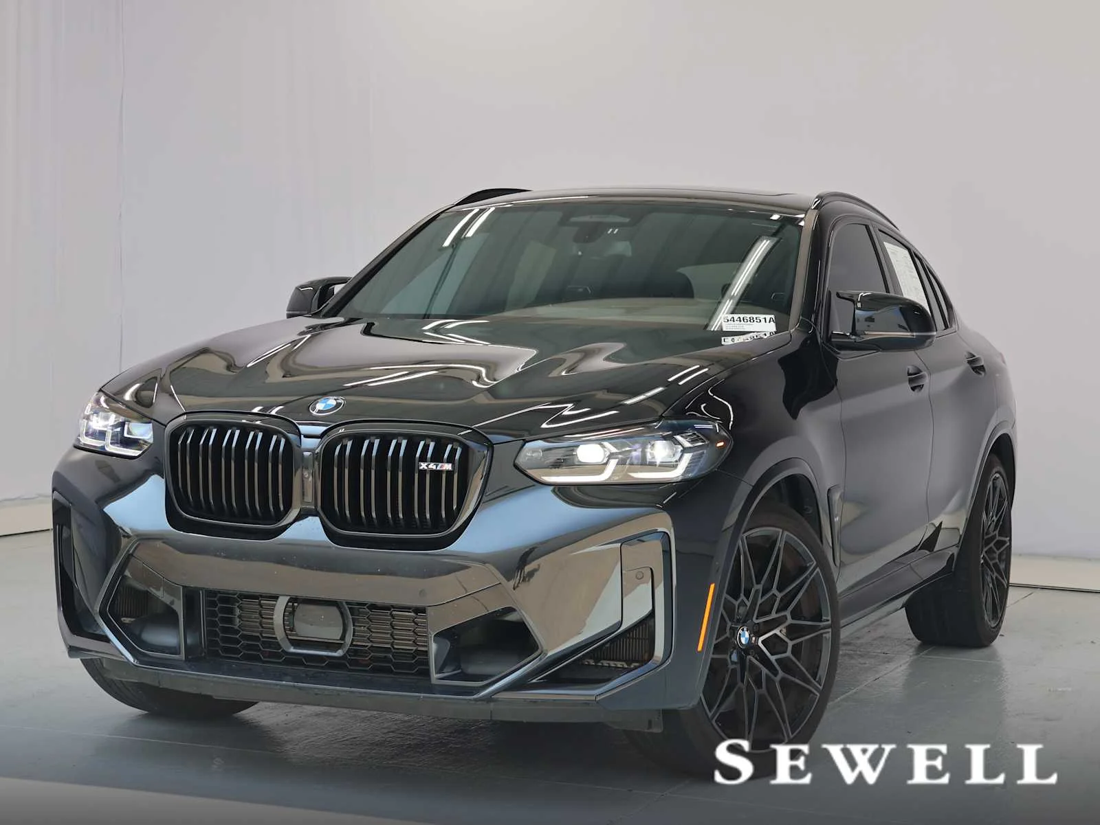 2024 BMW X4 M -'s photo