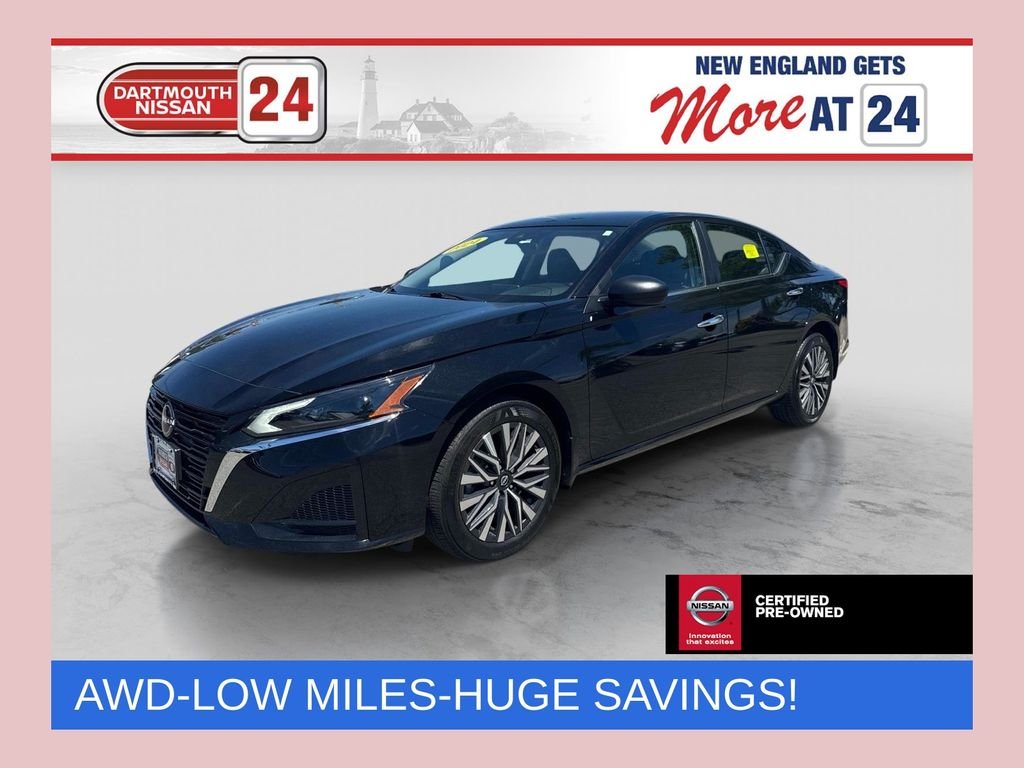 Used 2024 Black Nissan 2.5 SV image 1