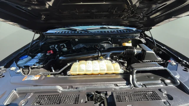 Used 2022  Ford XLT image 33