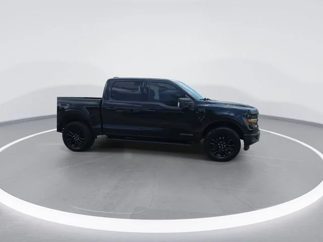 Used 2024 Black Ford XLT image 9