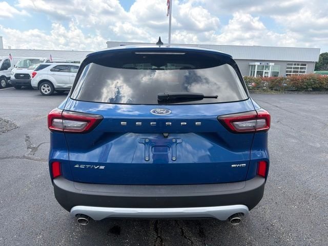 Used 2023 Blue Ford Active image 3