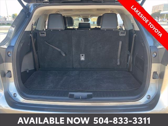 Certified Used 2026 PRECIOUS METAL Toyota  image 21