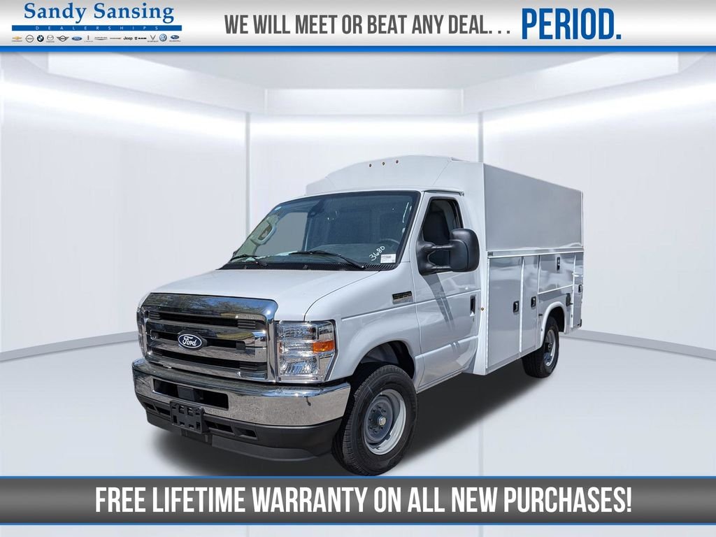2026 Ford E-Series SRW E-350 Super Duty 138 in WB's photo