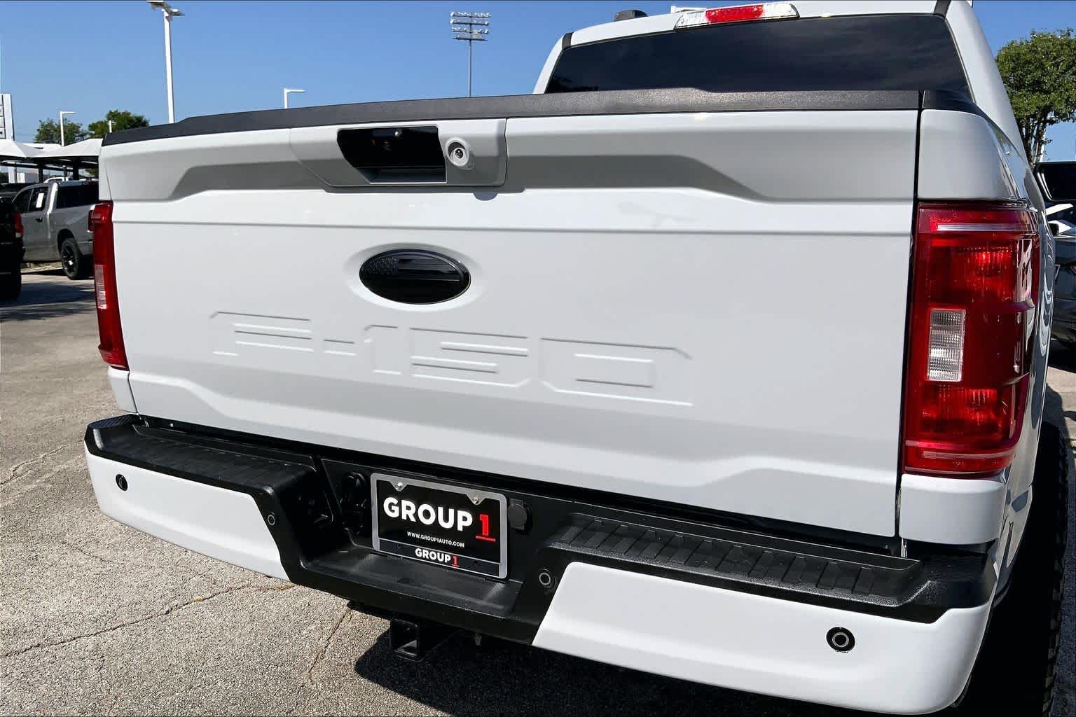 Used 2023 Avalanche Gray Ford XLT image 52