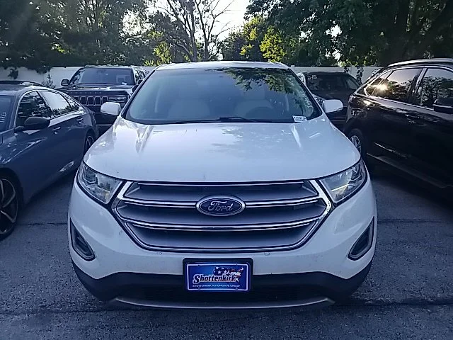 Used 2018 White Ford SEL image 10
