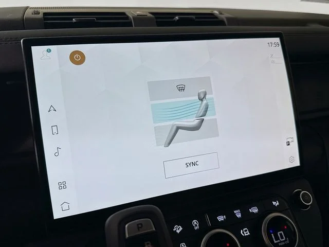 New 2026 Fuji White Land Rover S image 18