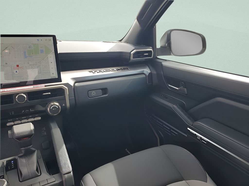 2025 Toyota Tacoma TRD Sport - Photo 11
