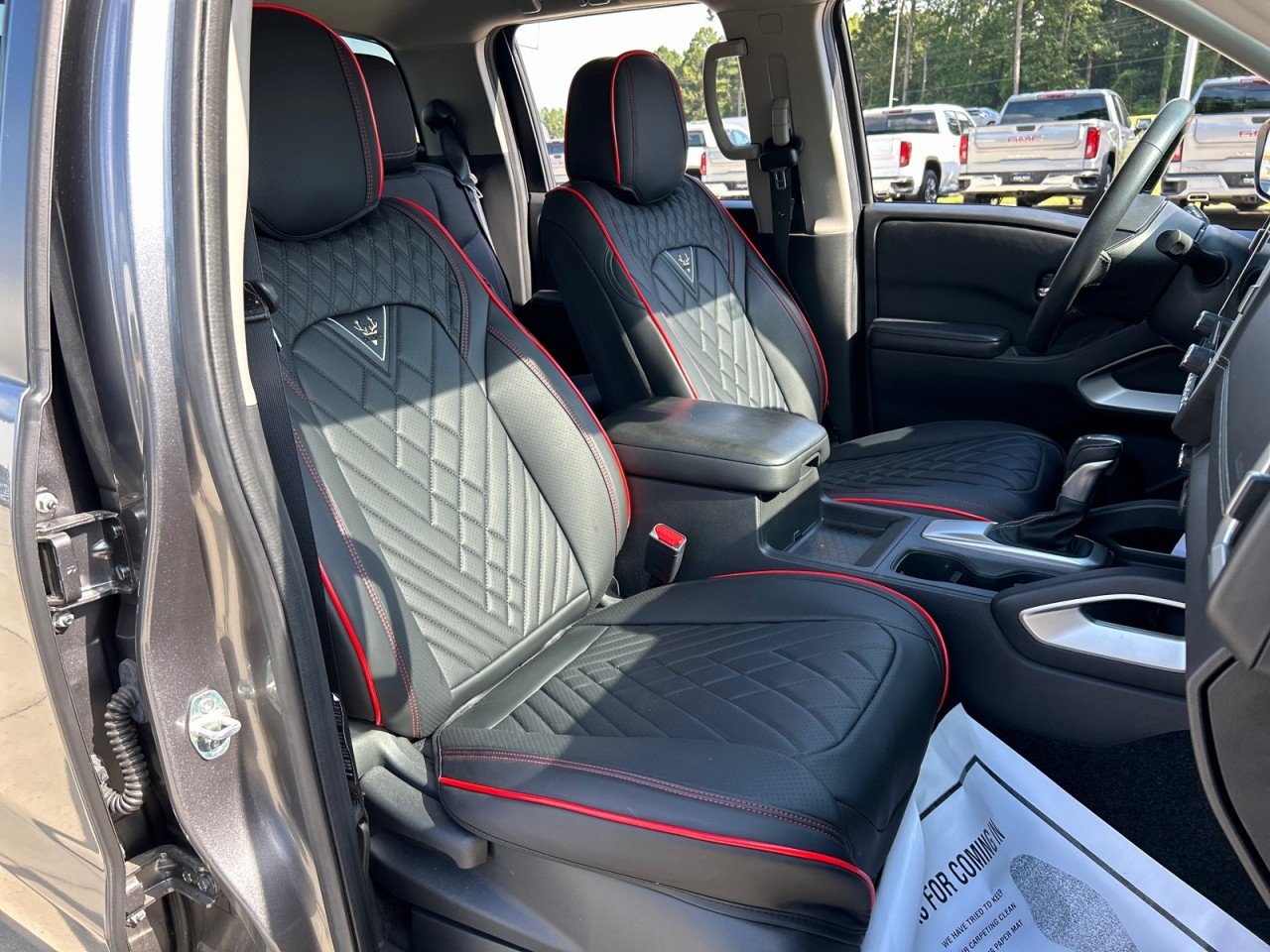 Used 2025 Gray Nissan SV image 19