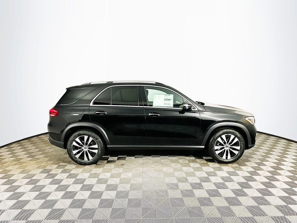 New 2026 Black Mercedes-Benz GLE 450e image 39