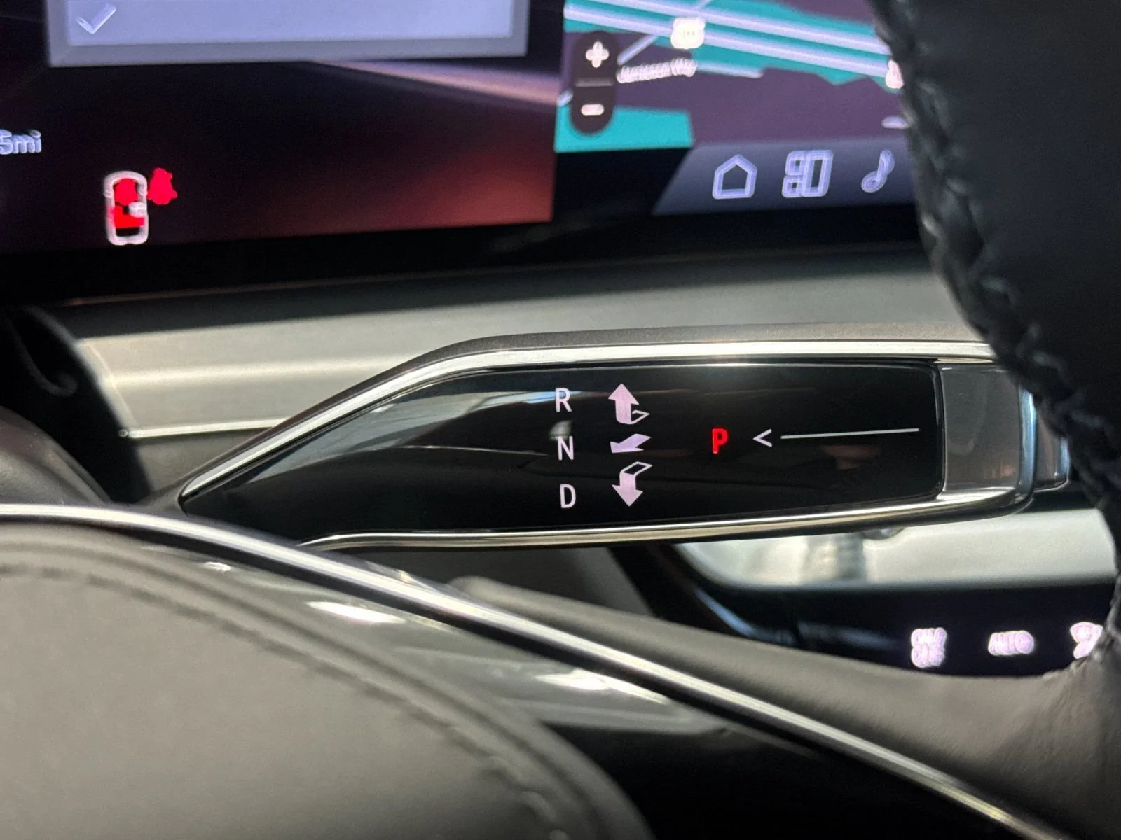2026 Cadillac LYRIQ V Premium - Photo 21