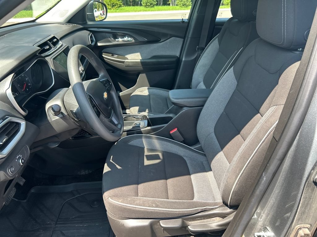 Used 2023 Sterling Gray Metallic Chevrolet LS image 10