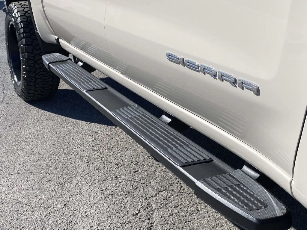 2026 GMC Sierra 1500 SLE - Photo 10
