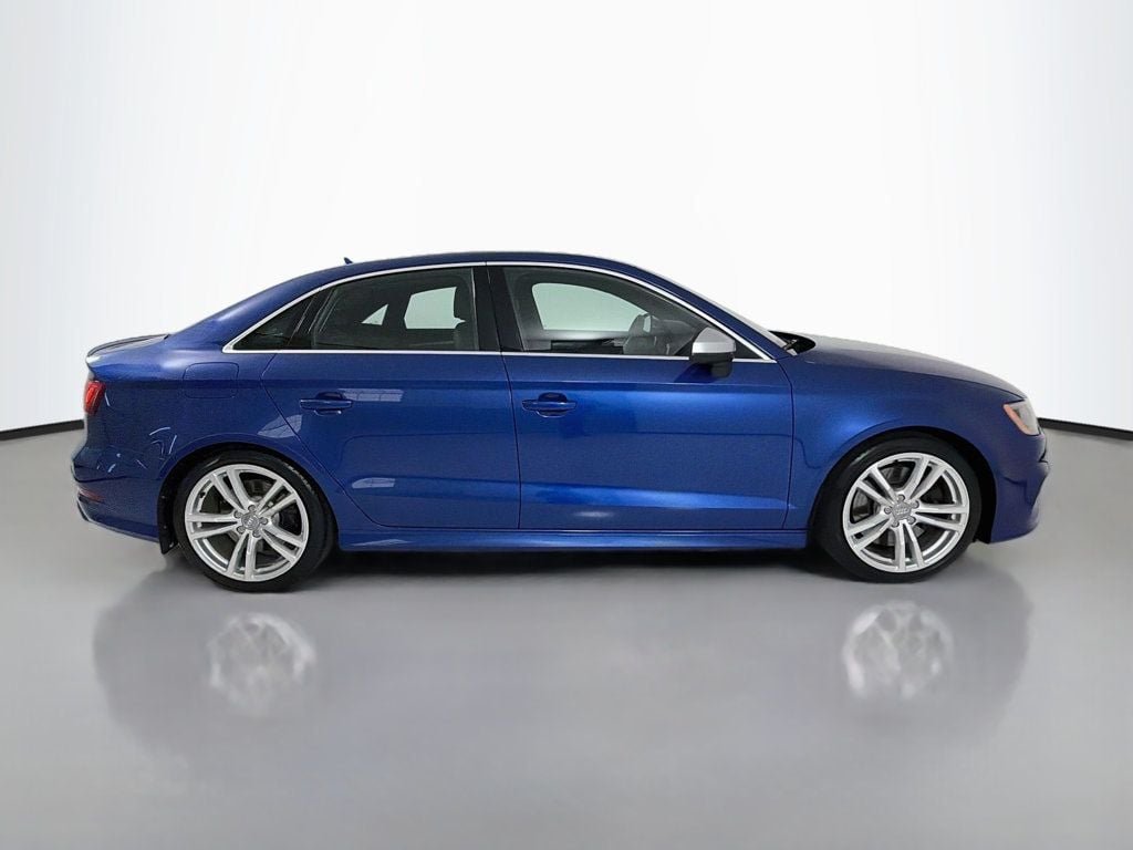 Used 2016 Sepang Blue Pearl Effect Audi 4dr Sedan quattro 2.0T Premium Plus image 8