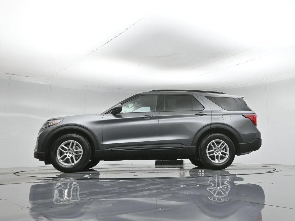 New 2026 Carbonized Gray Metallic Ford Active image 7
