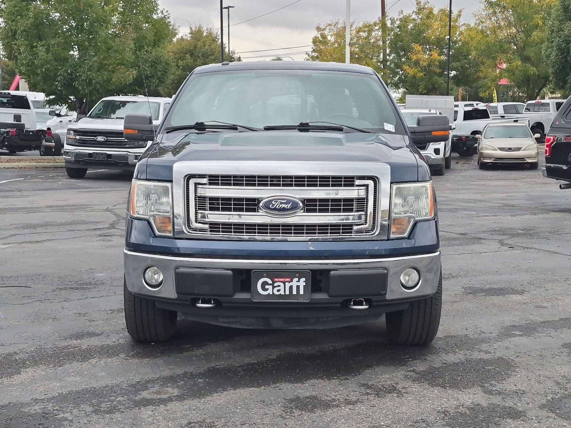 Used 2013 Blue Ford XLT image 9