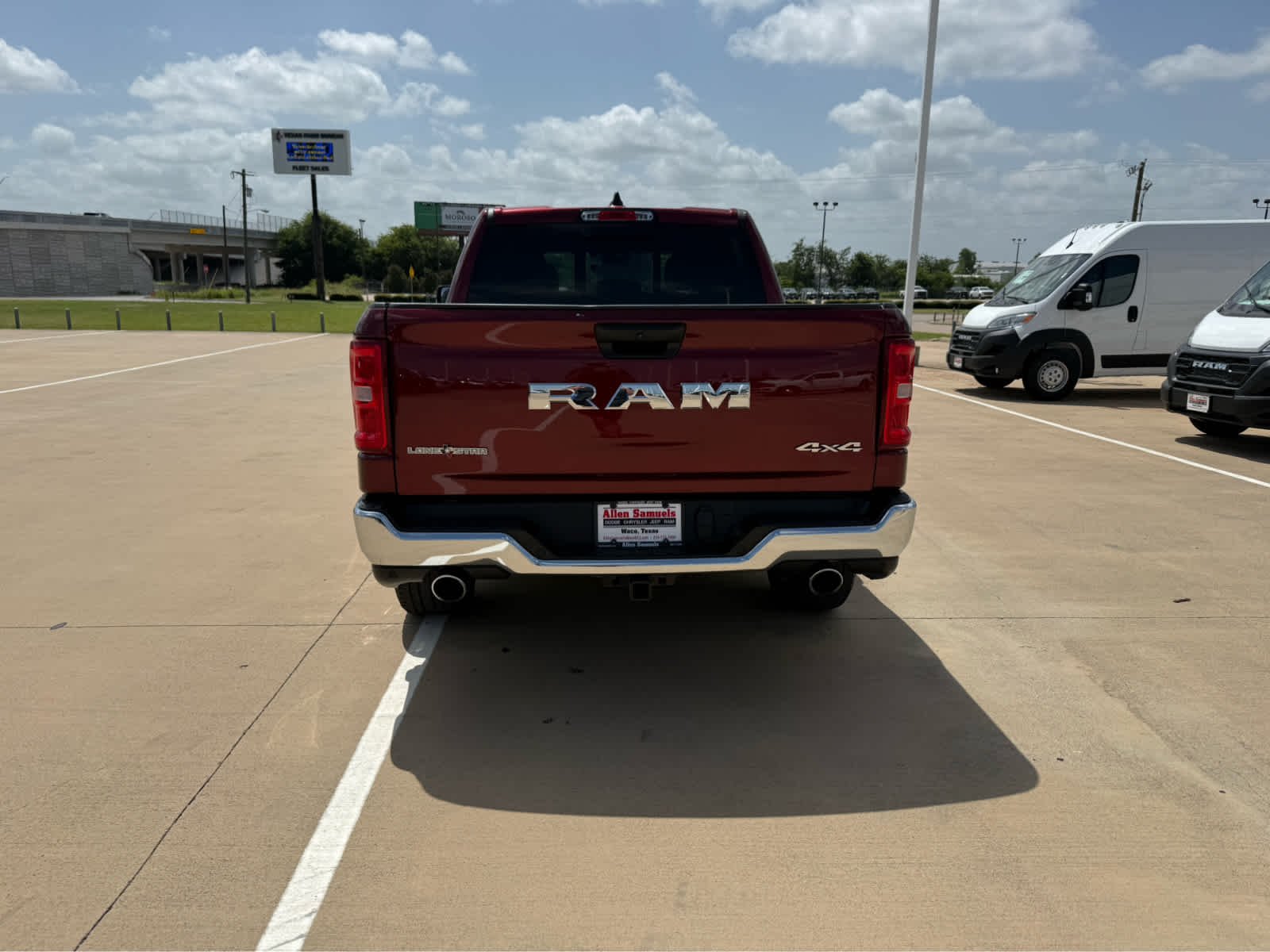 Used 2025 Delmonico Red Pearlcoat Ram Lone Star image 12