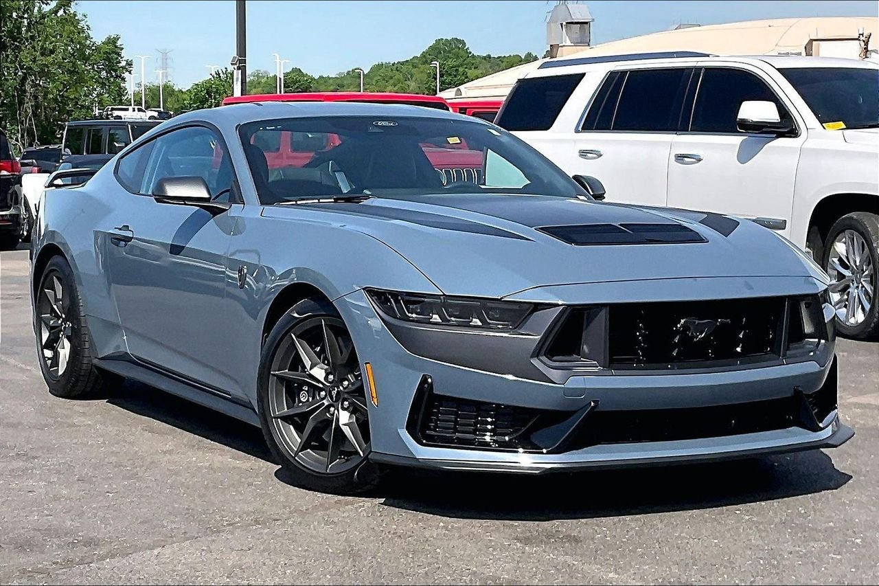 2025 Ford Mustang Dark Horse - Photo 36