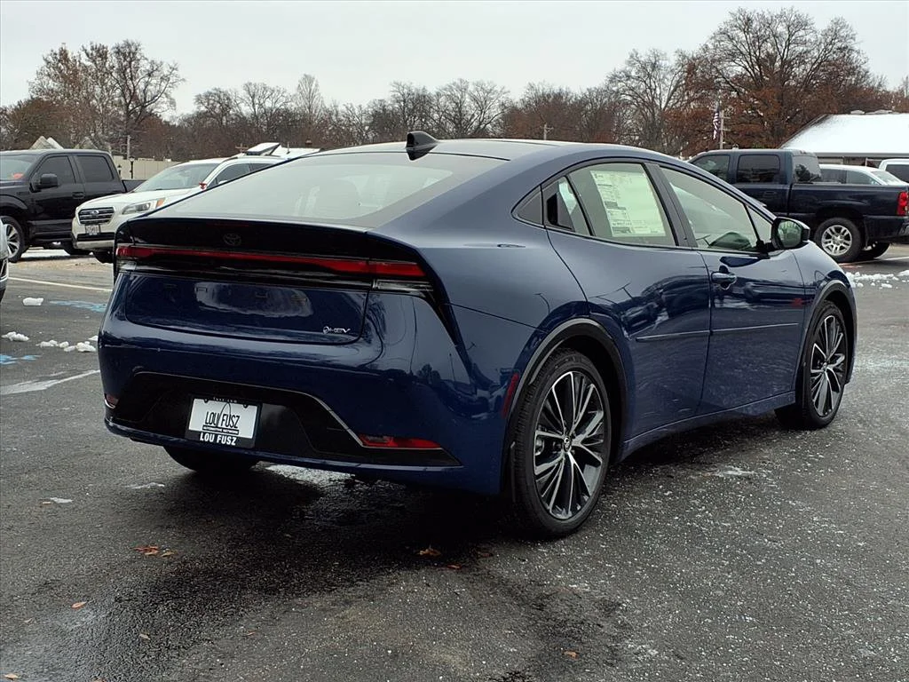 New 2026 Reservoir Blue Toyota  XLE image 3