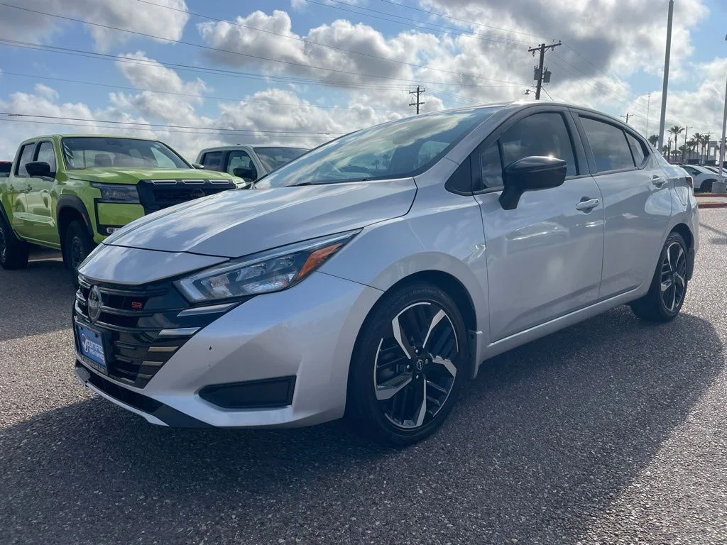 Certified Used 2024 Silver Nissan 1.6 SR image 3