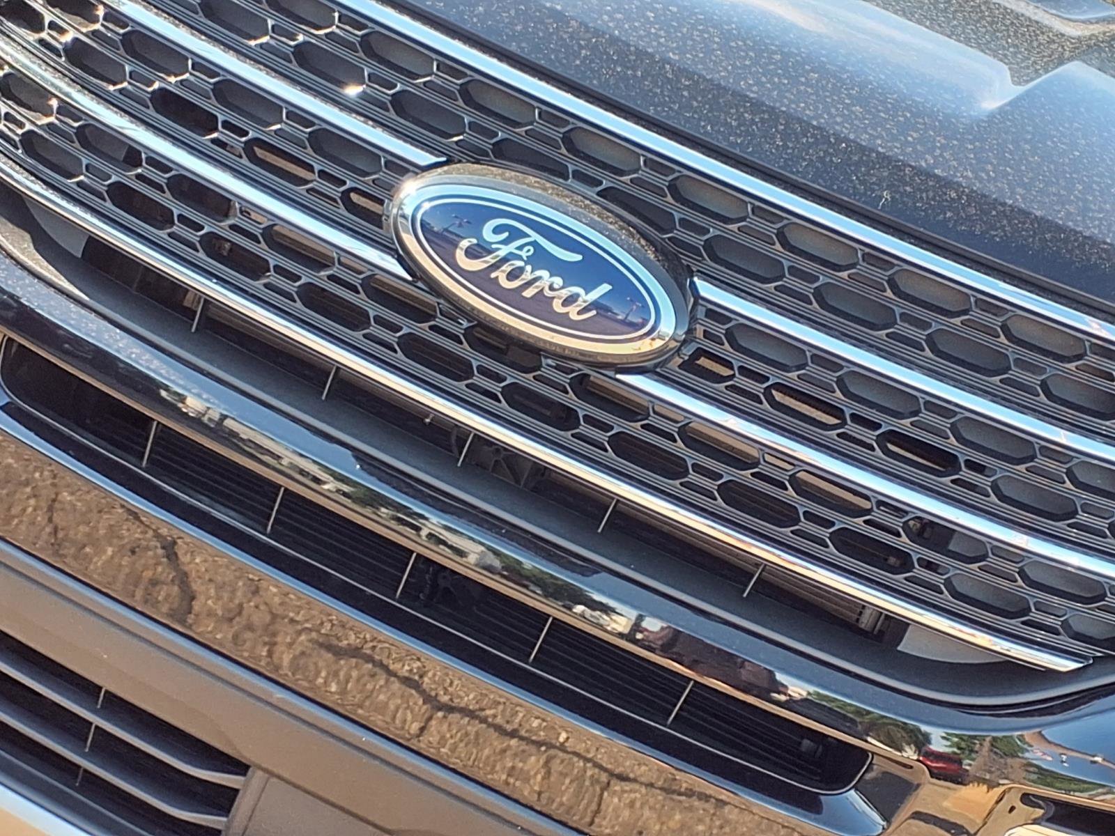 Certified Used 2024 Agate Black Metallic Ford XLT image 28