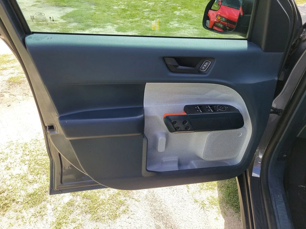 Used 2024 Gray Ford XLT image 15