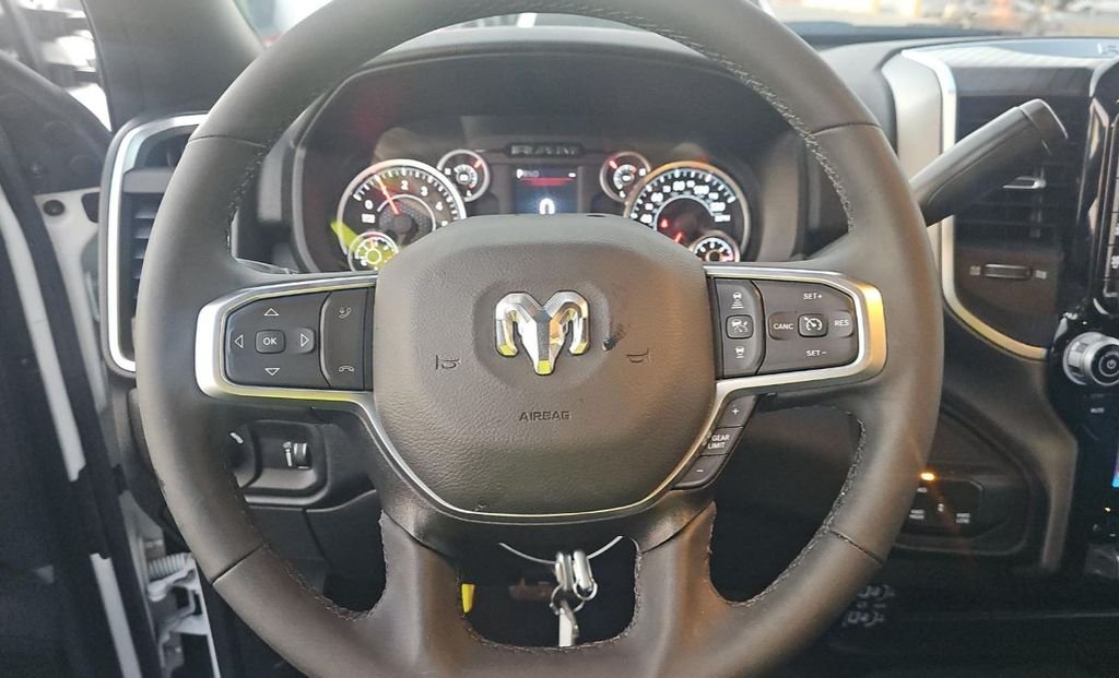 Used 2025 White Ram Big Horn image 10